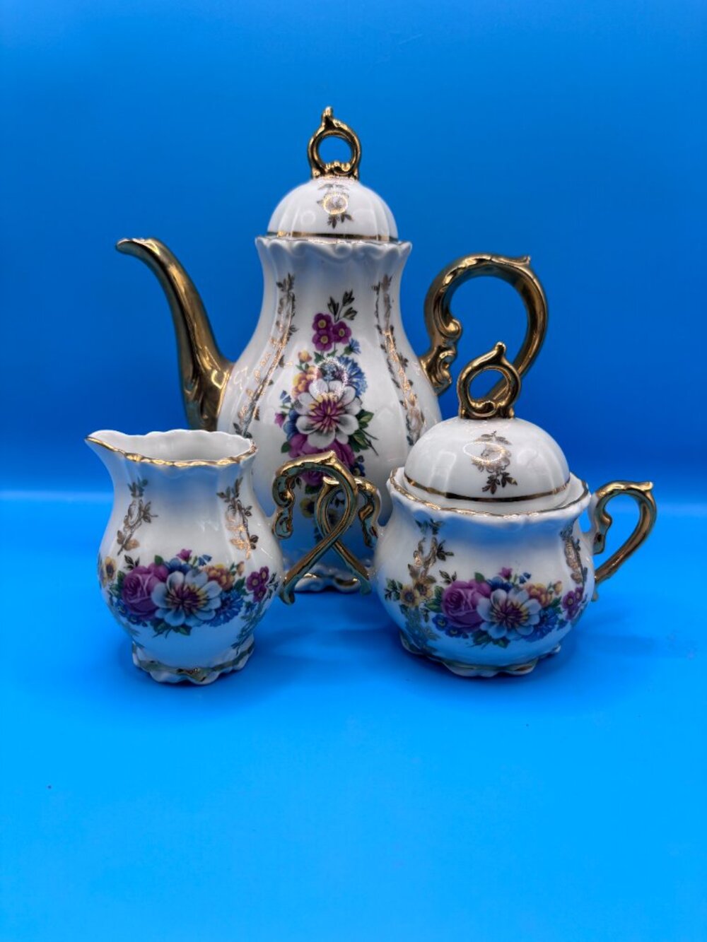Vintage Gold Luster Barvarian Tea Set - Picture 4 of 11